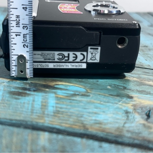 Vintage Polaroid PDC 5070BD Digital Camera 5.1 MP & Case - Picture 13 of 15
